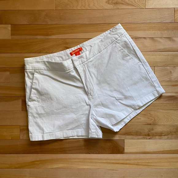 JOE FRESH Classic White Shorts - Picture 1 of 9